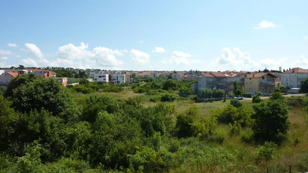 Apartment Jere With Private Parking Zadar Croatia